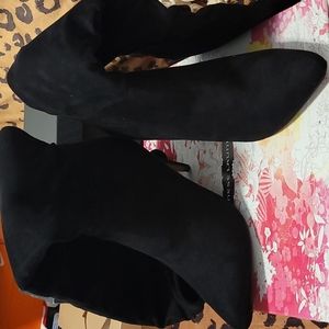 Chinese Laundry knee high boots